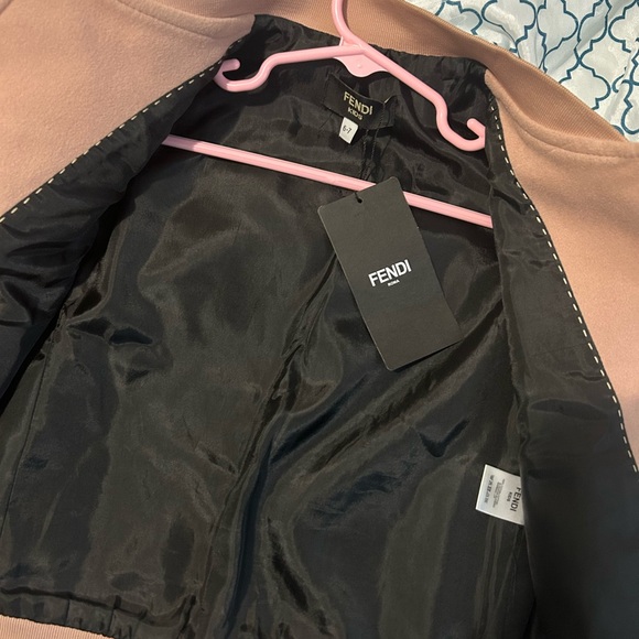 Kids Fendi jacket size:6-7 - Picture 3 of 4